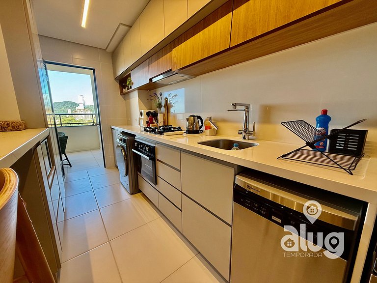 Apartamento 3 quartos perto Beto Carrero com vista mar