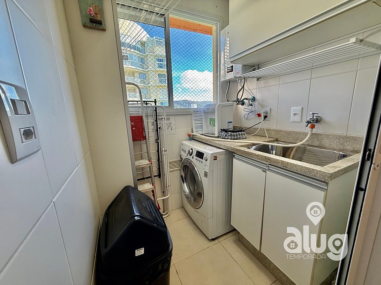 N4405 Vista Mar Piscina e Beto Carrero