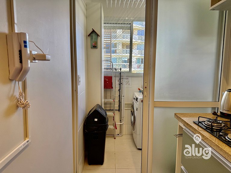 N4405 Vista Mar Piscina e Beto Carrero