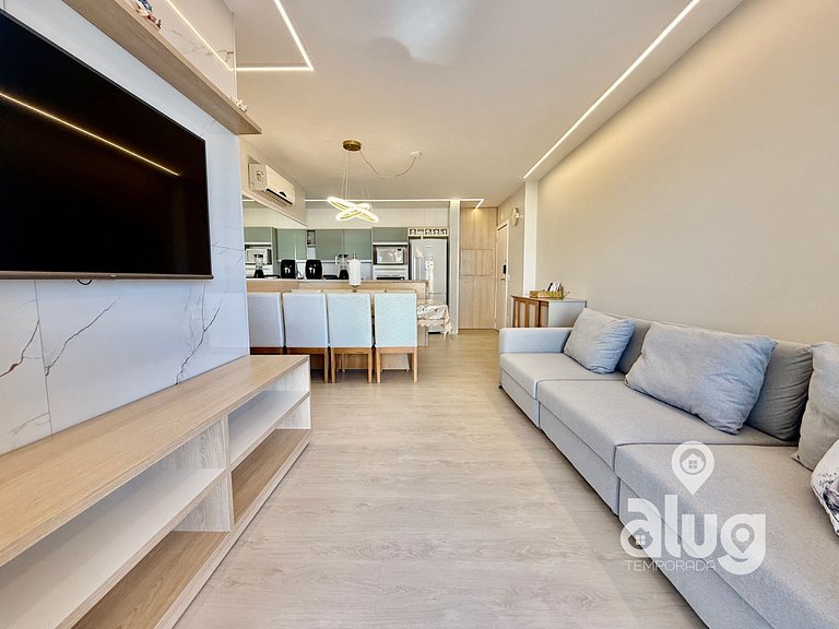 N4405 Vista Mar Piscina e Beto Carrero