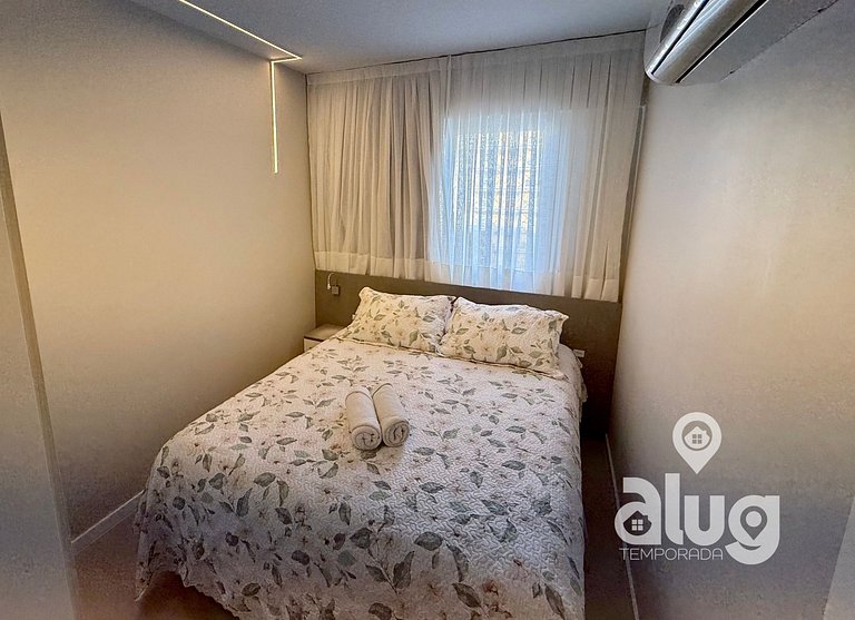 N4405 Vista Mar Piscina e Beto Carrero