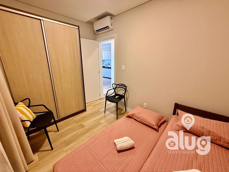 Beto Carrero | Vista Mar e Piscina Rooftop Safira