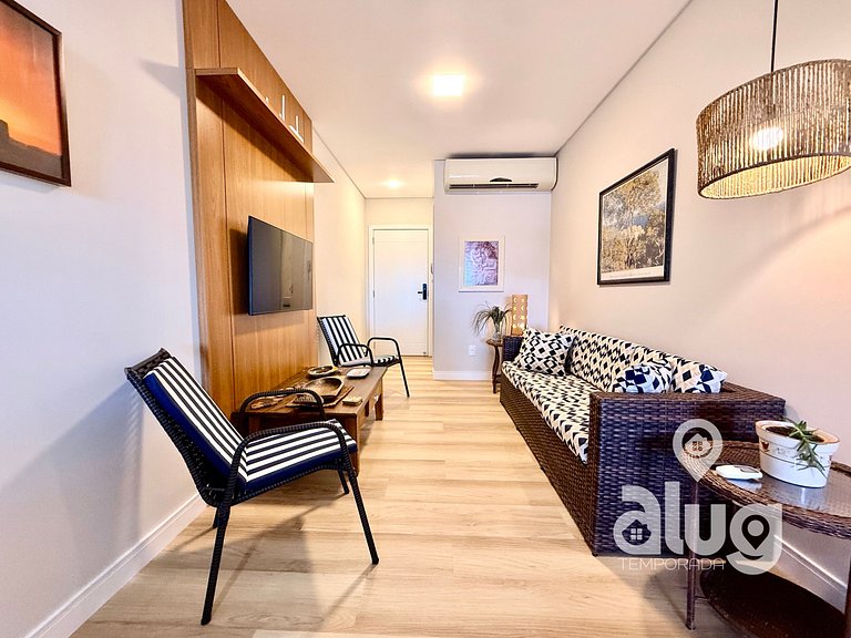 Beto Carrero | Vista Mar e Piscina Rooftop Safira