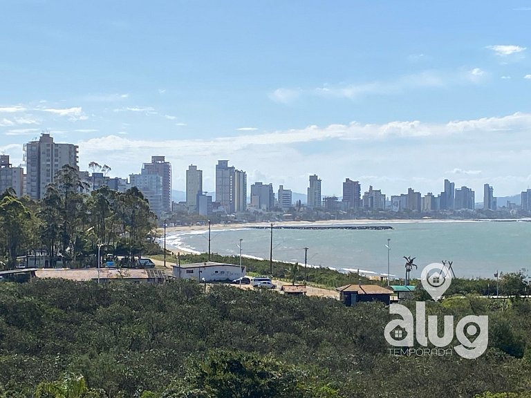 Beto Carrero e Praia ótima localização! ITA506T1
