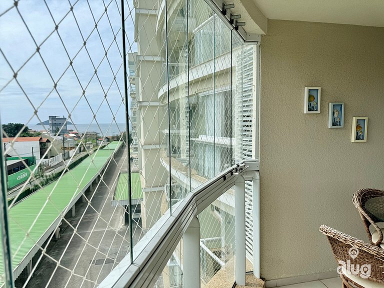 Apto 3 Quartos em Home Club com telas de Proteção